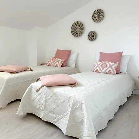 Sunny House Apartament *